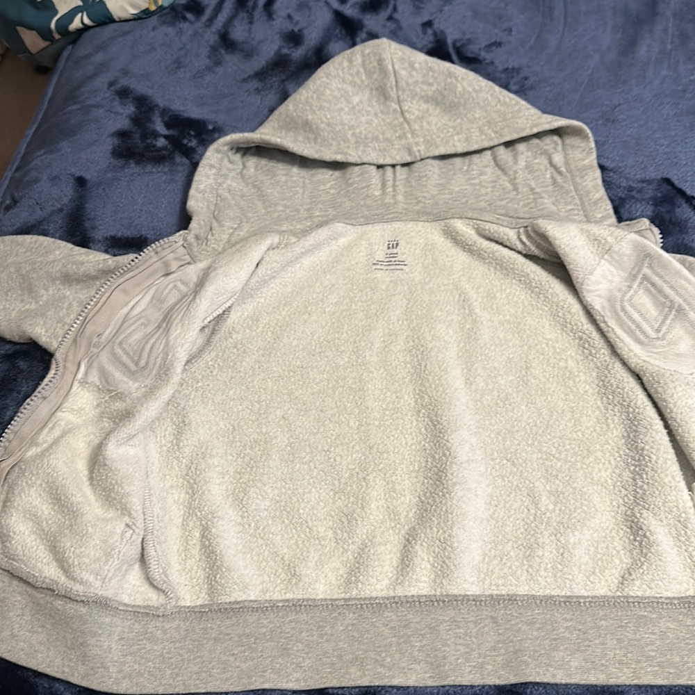 5T zip up sweatshirt